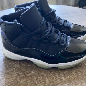 Jordan 11 Space Jam